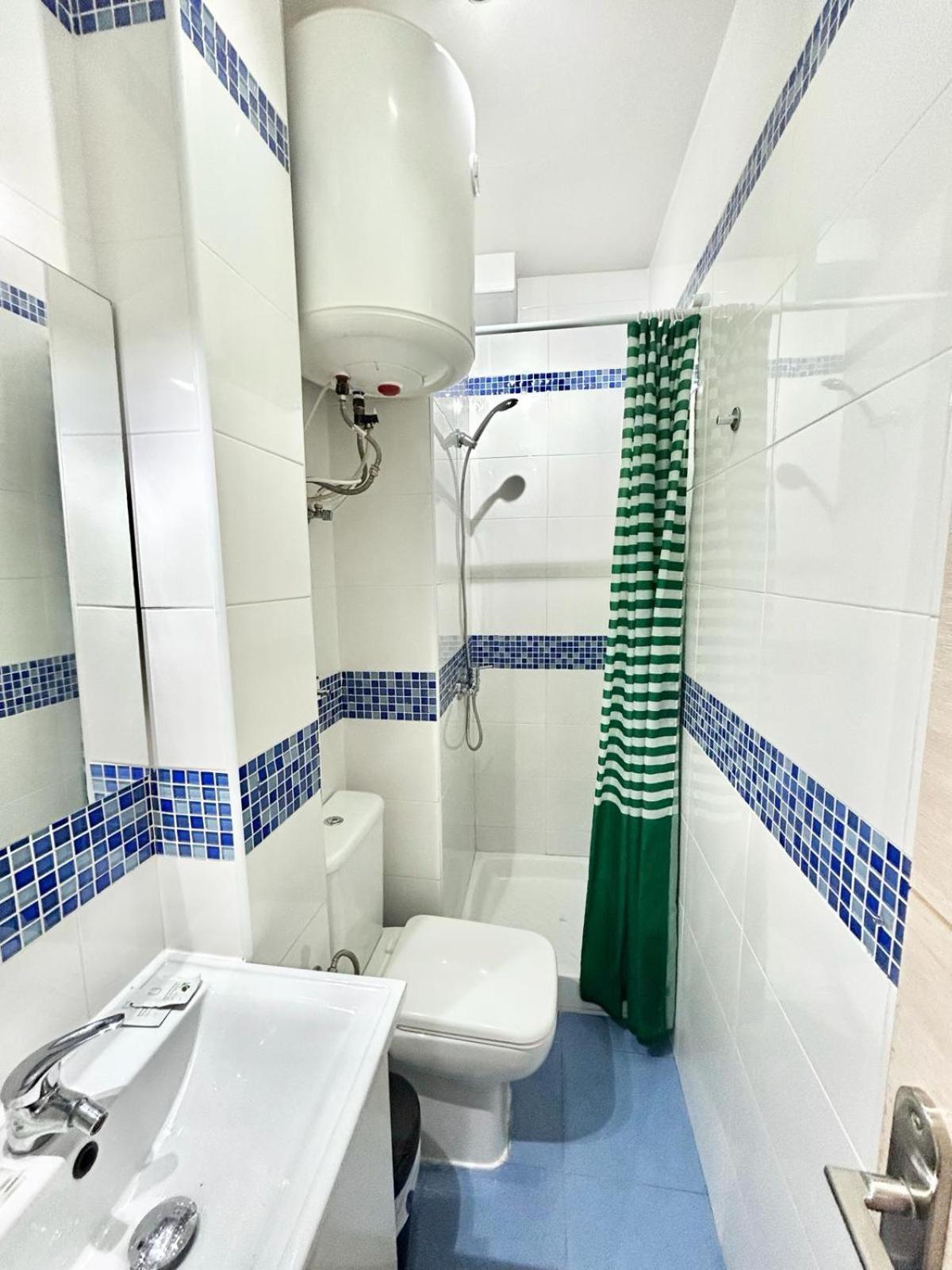 Madrid Rio Antonio Lopez A Apartment Exterior photo