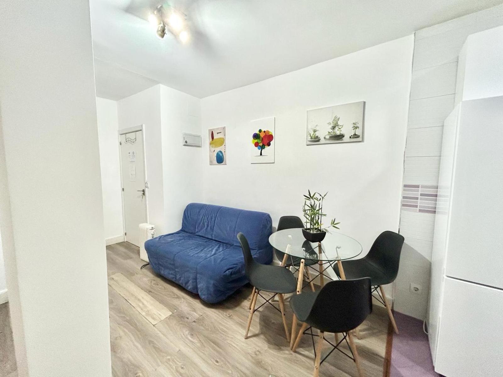 Madrid Rio Antonio Lopez A Apartment Exterior photo