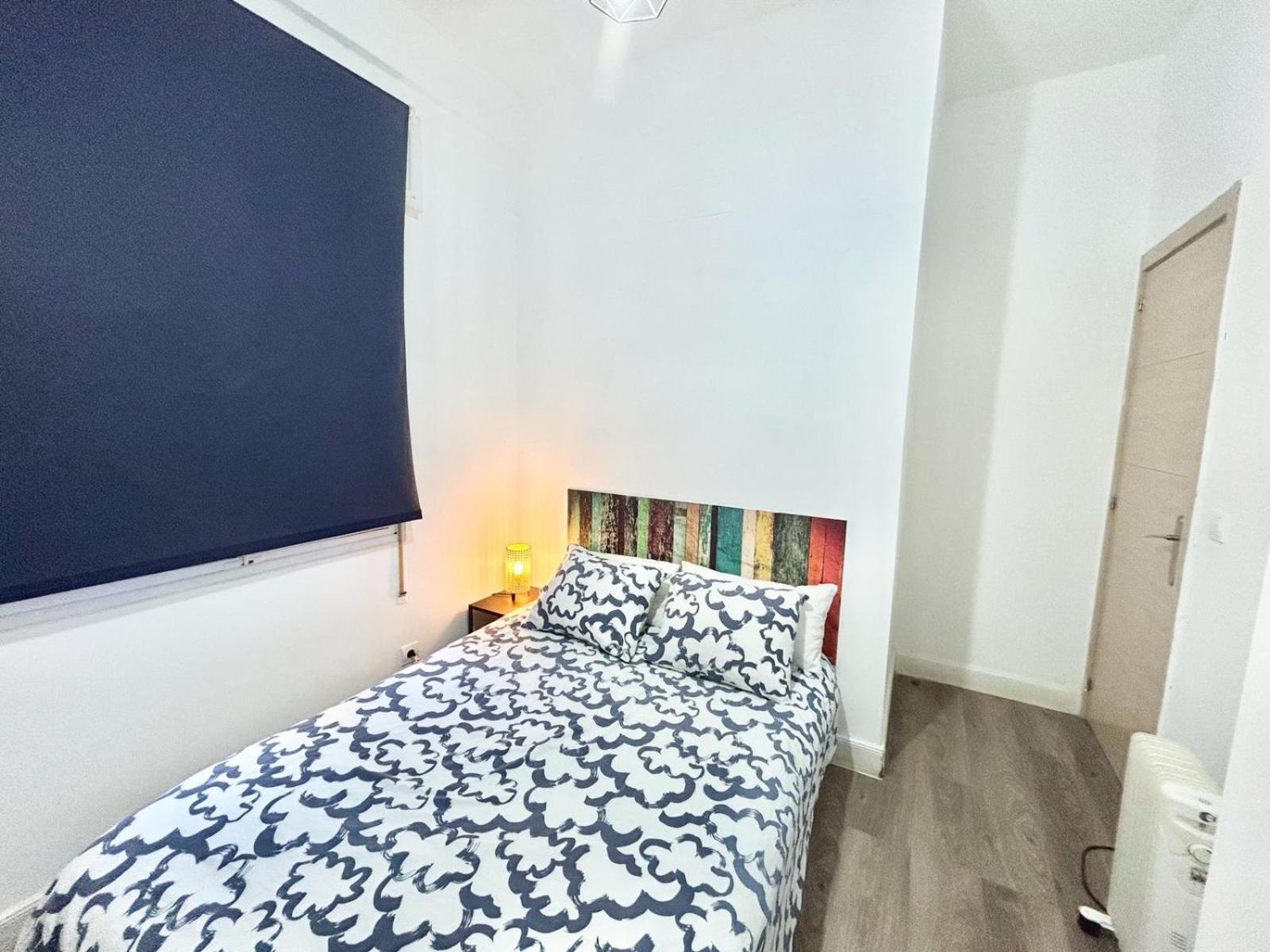 Madrid Rio Antonio Lopez A Apartment Exterior photo