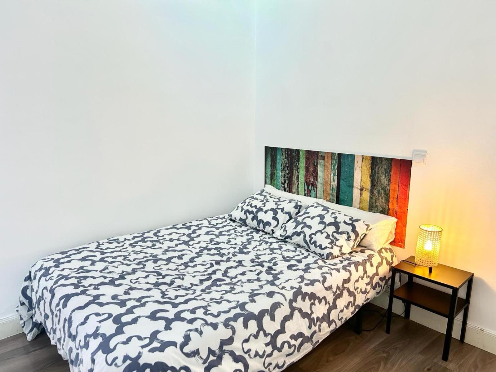 Madrid Rio Antonio Lopez A Apartment Exterior photo